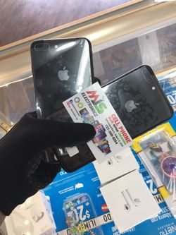 IPHONE 8 PLUS 64GB UNLOCKED