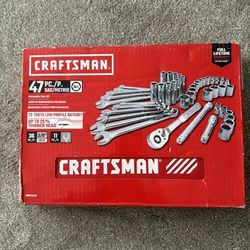 CRAFTSMAN Mechanics Tool Set, SAE / Metric, Soft Storage, 47-Piece 