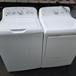 Ge Washer And Dryer Set Lightly Used