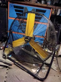 Shop fan