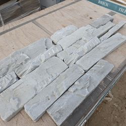 STONE VENEER ( 100 SQUARE FEET PER PALLET) $500 PER PALLET