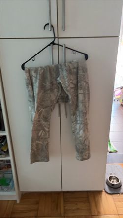 Hollister Camo Sweat pants