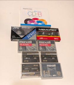 Lot with various recording methods including cassettes, cd-r, five pack and more