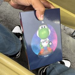 Yoshi dodgers bobble head $260 obo