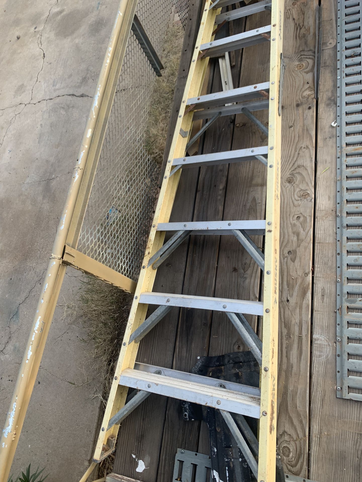 Husky Ladder