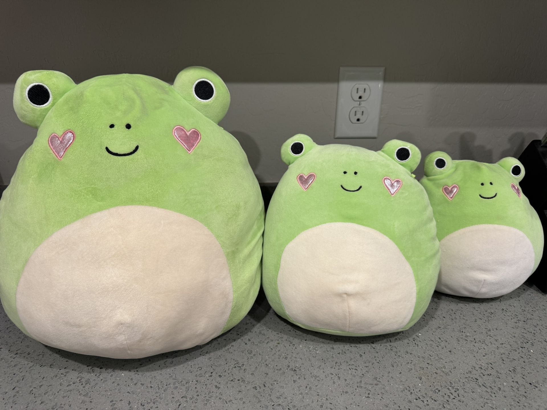 Valentine’s Philippe The Frog Squishmallow Price Includes All 3