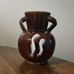 BEAUTIFUL HANDPAINTED ABSTRACT VASE