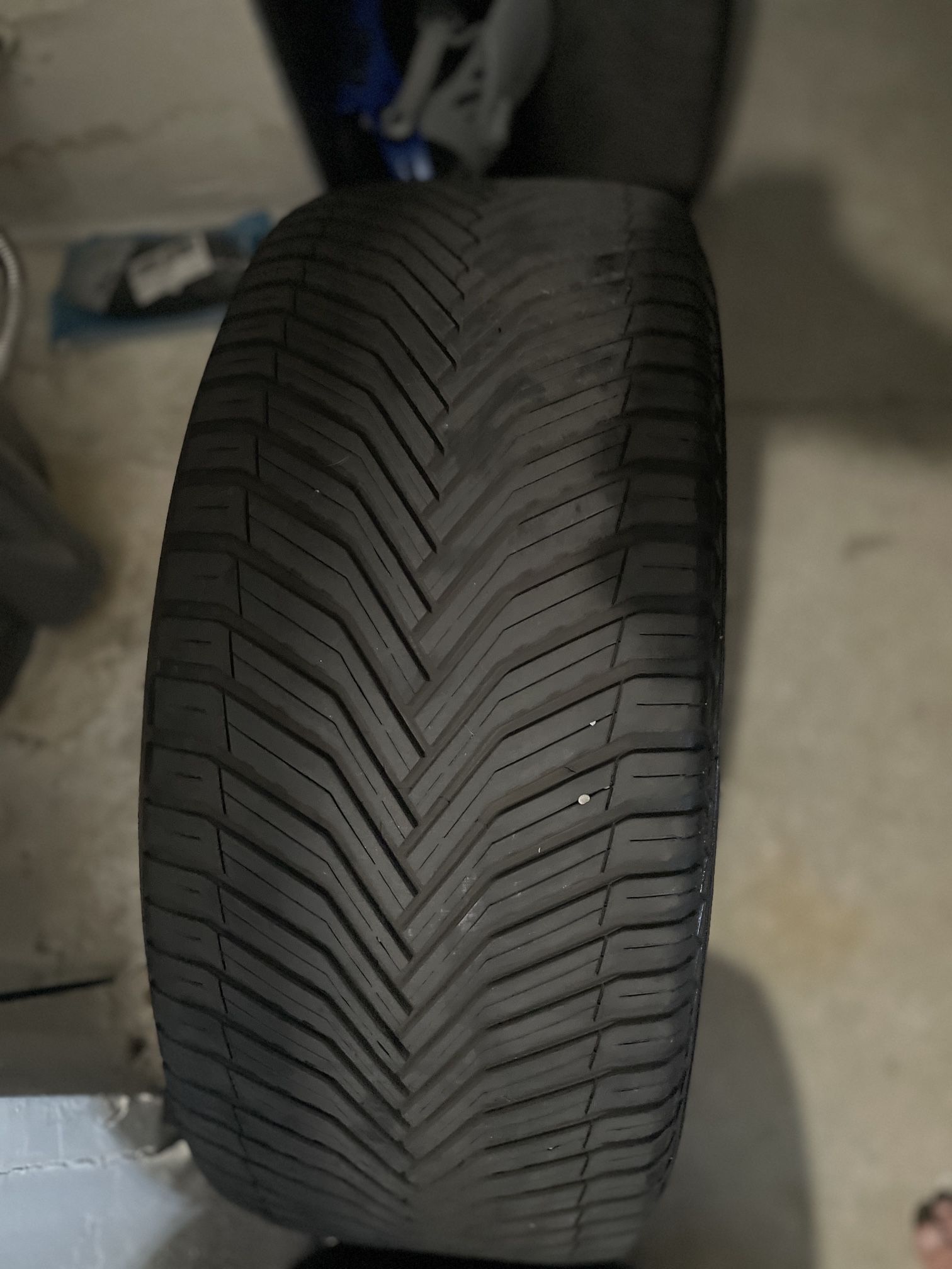275/45/R20 Michelin Cross Climate 2 Tires