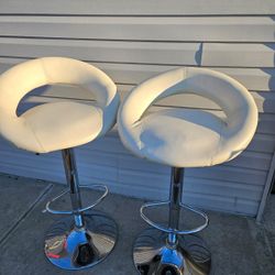 High Bar Stools 