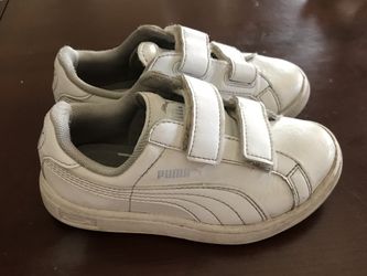 Boys size 10 Pumas