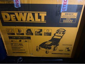 DEWALT 28 in. 224cc E-GOV Engine 3-in-1 Gas RWD Self-Propelled Lawn Mower with High Rear Wheels