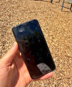 iPhone 11 Pro excellent condition iPhone 11 Pro excellent condition