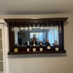 Wall Bar 