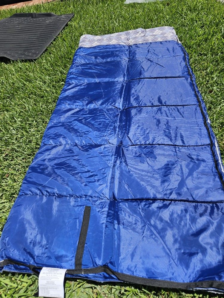 Mountain Warehouse Summit 250 Square Sleeping Bag