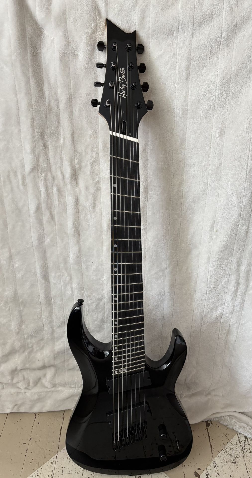$200 OBO - Harley Benton 8 String Multi-scale guitar. R-458BK