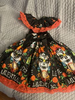 Hermoso Vestido Para Celebrates El Dia De Los Muertos