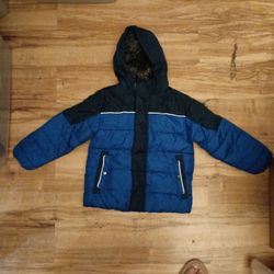 Boys Cold Weather Hoodie Jacket Size 4/5 