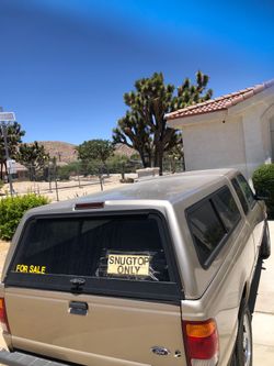 SnugTop  truck shell