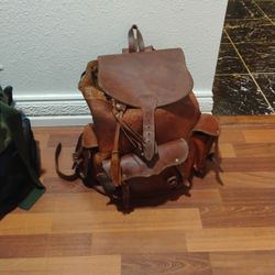 Leather Backpack 🎒