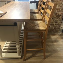 3 Beautifull Wood Stools