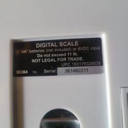 Digital Scale Cen=tech Brand New 