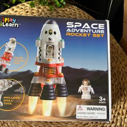 iPlay, iLearn Rocket Outer Space Toys, Kids Spaceship Playset with Space Shuttle, Electric Drill, 2 Astronauts, Educational STEM Take Apart Adventure 