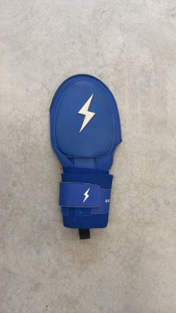 Bruce Bolt Blue Sliding Mitt