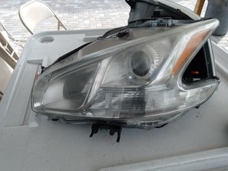2013 Nissan Maxima luz chofer