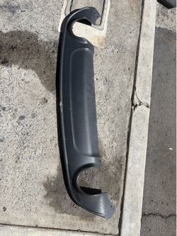 Dodge charger 2015/2023 lower back bumper