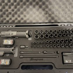 Snap On 3/8 Impact Ratchet Socket Set 