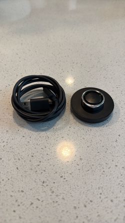 Oura ring and charger - size 9