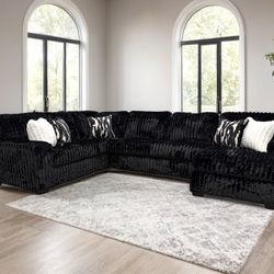 9800 Sectional Black 💚❤️🚛