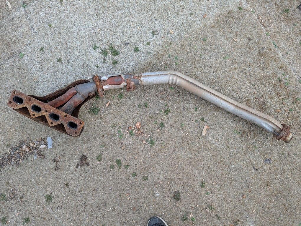 Mazda Miata Exhaust Manifold