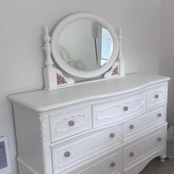 Large White Wooden Dresser with Detachable Mirror