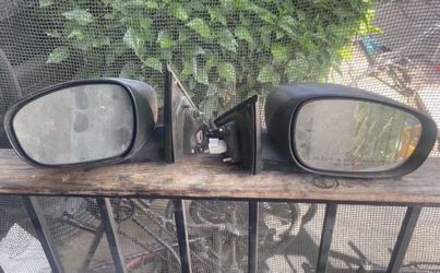 Honda OEM  Driver & Passenger Side Power Mirror