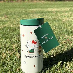 Hello Kitty x Starbucks Tumbler