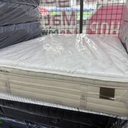 QUEEN SIZE KING KOIL NATURAL COLLECTION (EXTRA-FIRM) MATTRESS & BOX SPRING BED SET