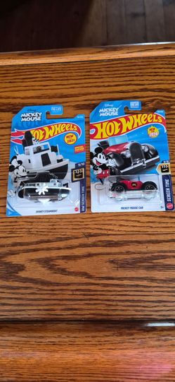 Hot Wheels Disney Mickey Mouse 2-Pack