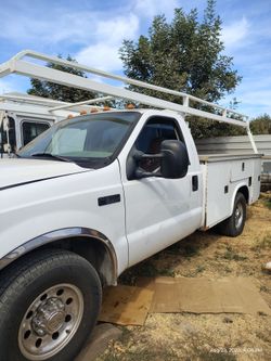 2002 Ford 3500 V10 6.8L