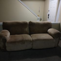 MOVING / GARAGE SALE