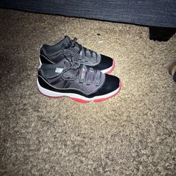 Jordan 11 retro low