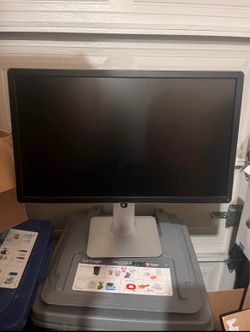 Dell 24” LCD Monitors 2