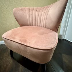 Pink Velvet Accent / Lounge Chair (Sturdy + Comfortable)