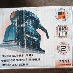 Black & Decker Sander