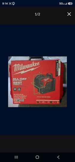 Milwaukee M12 12-Volt Lithium-Ion Cordless Green Cross Line and 4-Points Laser Level Kit