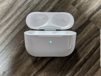 Apple Airpods Pro 1st Generation Charging Case Only
