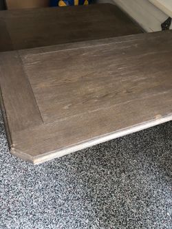 Coffee table with lift