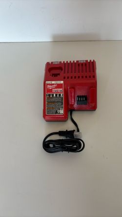 Milwaukee M18 & M12 Charger