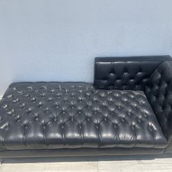 Black Sofa Glamour 