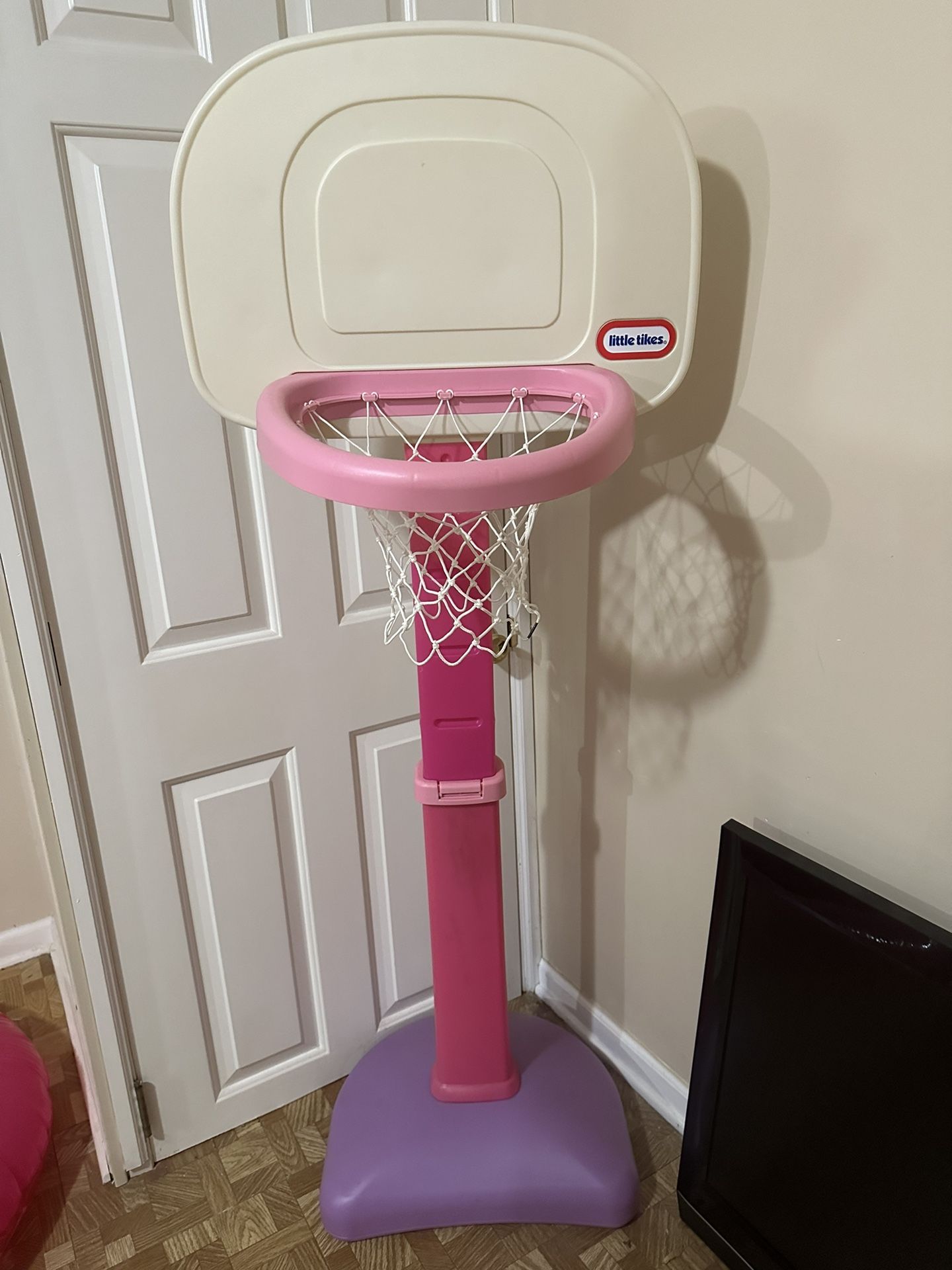 Basketball Hoop